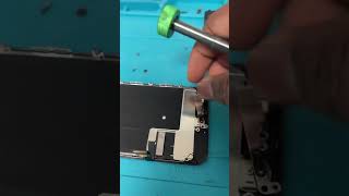 How to fix iPhone SE 2020 Screen  Blackout screen screenreplacement appleiphone screenrepair [upl. by Nehcterg]