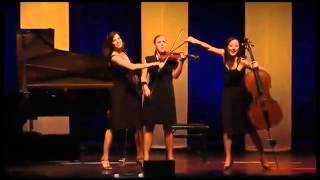 Un Quartetto Musica Classica esegue Vivaldi in una performance divertente e stravagante [upl. by Deanne]