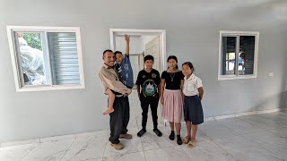 Padre viudo llora al recibir una NUEVA CASA en El Salvador🇸🇻Entrega oficial de su casa a don Ernesto [upl. by Hazard]