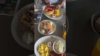 Breakfast At Grumpy’s Restaurant In Jacksonville Florida  Jacksonville Restaurants [upl. by Uhej]