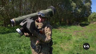 US Javelin antitank missile a cherished weapon among Ukrainian soldiers  VOANews [upl. by Perretta]