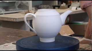 104Glazing 3 Teapots with HsinChuen Lin [upl. by Iasi]