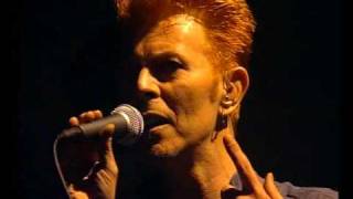 David Bowie The Man Who Sold The World Live 62296 [upl. by Oigufer]