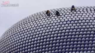 Workmen clean 15000 discs on Birmingham Selfridges store  I Am Birmingham [upl. by Adolf559]