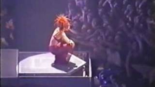 Mylène Farmer  Live Souvenir de LAutre le 01061996 [upl. by Eilagam117]