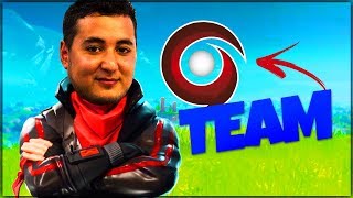 JE PORTE LA TEAM GOTAGA  ft Squeezie Mickalow Doigby ► FORTNITE [upl. by Stella]