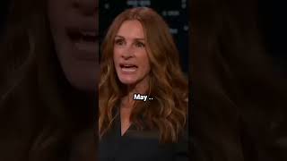 Man vs Woman who knows well each other georgeclooney juliaroberts short shorts youtube [upl. by Maillliw]