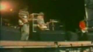 Sonic Youth  Schizophrenia Live [upl. by Ahsilahk961]