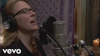 Tedeschi Trucks Band  Susans Vocal Approach [upl. by Watkin]