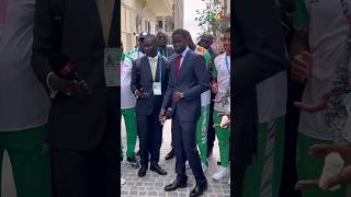 Le président Faye avec les athlètes sénégalais au JO Paris 2024 [upl. by Fee229]