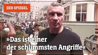 Kinderklinik bei Luftangriff auf Kiew getroffen  DER SPIEGEL [upl. by Akimal327]