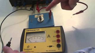 aansluiten stroomsterktemeter  amperemeter [upl. by Barbaraanne923]