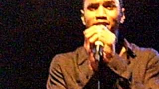 Trey Songz quotNeighbors Know My namequot 106ampPark Tour Los Angeles [upl. by Yevrah]