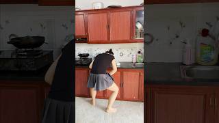 Do not wipe sweat with this object😂🤣Daily life of a couple trending funny couple tiktok meme [upl. by Adnorrahs]