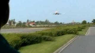 Boeing 717 Landing at Ko Samui Thailand [upl. by Alford]