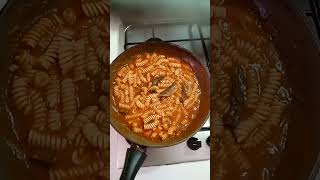 fusilli al sugo di di funghi [upl. by Ainola]