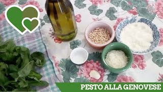 PESTO ALLA GENOVESE  semplicissimo e buonissimo [upl. by Porte744]