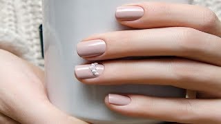 TOP 10 ESMALTES NUDE QUE ESTÃO NA MODA TENDÊNCIA 2018 Blog da Re Castori [upl. by Allina]