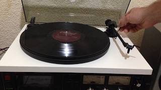 PROJECT PRIMARY WHITE RECORD PLAYER WITH NEEDLE ORTOFON OM5 [upl. by Dayna467]