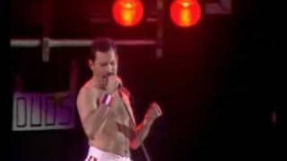 QUEEN  RADIO GAGA live at wembley 1986 [upl. by Leamaj737]