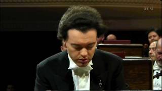 EVGENY KISSIN plays CHOPIN Waltz Op64 n2 [upl. by Namdor]