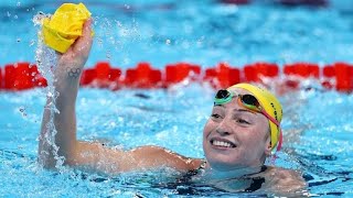 Mollie OCallaghan beat her fellow Australian Ariane Titmus to win gold in the 200meter free swim [upl. by Oak130]