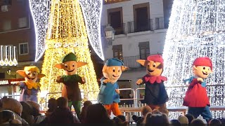 Mágicas Navidades 2023 Show de Los Guachis en la Plaza Mayor [upl. by Yumuk]