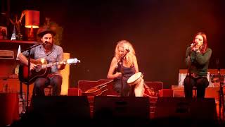 Lighthouse  The Waifs  Live  FreoSocial  4 April 2019 [upl. by Claribel]