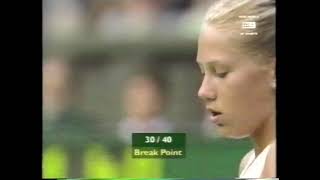 Anna Kournikova vs Sandrine Testud  Wimbledon 2000 1R Highlights [upl. by Belda120]