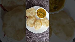 Happy Navratri🙏🙏 poori cholardal luchi bengalifood pooribhaji food youtubeshorts navratri [upl. by Alraep]