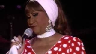 Celia Cruz La vida es un carnaval Liveflv [upl. by Ehtyaf]