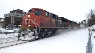 150207 CN 711 Drummondville [upl. by Wemolohtrab878]