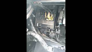 Volkswagen Climatronic Not Functioning No Air [upl. by Anawqahs]