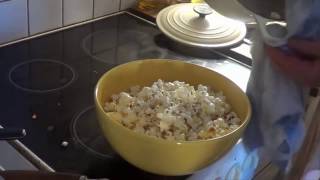 Karamell Popcorn selber machen  Rezept [upl. by Heyer]