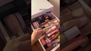 ORGANIZING MY MESSY MAKEUP DRAWER 💄🧼 [upl. by Aillicirp691]