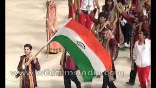 Abhinav Bindra carries the Indian National Flag at opening ceremony of Commonwealth Games 2010 [upl. by Longmire]