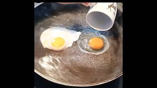 Frayed egg in water 💦shortsfeed food viral [upl. by Llerad]