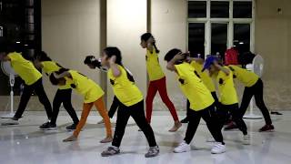 Inside Thirkan  Dance class  Fitness Class  Supertech Capetown I Sector 74 [upl. by Hayimas]