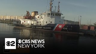 How US Coast Guard helps ships navigate icy waters of Hudson River [upl. by Arahsal]