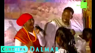 Dhaanto  Idilay  Nuur Caraale amp Hodan Macalin  Live Stage [upl. by Cirilla]