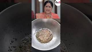 Anupama ne Bansi roti se banai kurkurit recipe  Chapati ka Kala dontwastfood anupama ytshorts [upl. by Lemmuela]