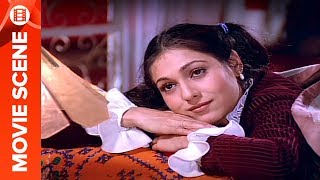 Tina Munim Madly Love With Rajesh Khanna  Bewafai [upl. by Yhtac]