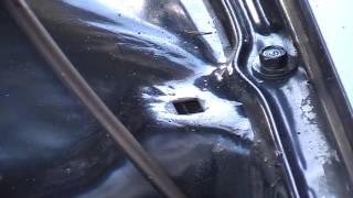 Replacing Honda Civic hood bar clip [upl. by Attenhoj]