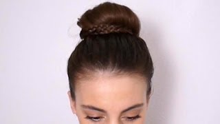 Tuto Coiffure  Chignon Classique [upl. by Philemol762]