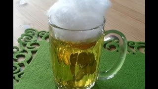 Originelle Verpackung für ein Geldgeschenk  Bierglas mit Münzen [upl. by Assilen]