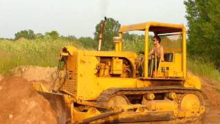 International Harvester TD18 Series 182 Bulldozer Pushing Dirt [upl. by Arnaldo334]