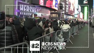 Revelers from around the world gather in Times Square for New Years Eve [upl. by Marmion]