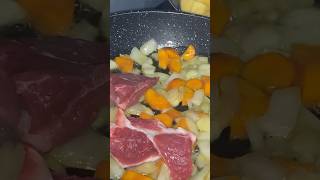 Gjell me patate cooking patates patate gatimeshqiptare viralvideo [upl. by Cly578]