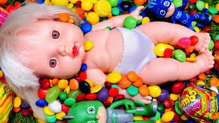 Funny Baby Skittles  Mixing Candy  Satisfying Video  ASMR  Lollipops  Slime  Toys  Game 56 [upl. by Dara17]