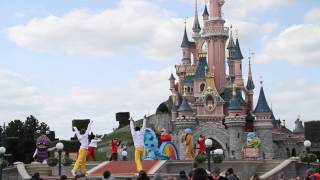 Disneyland Paris  New Gen Show 1080p  Disneys Showtime Spectacular  Lincroyable RendezVous [upl. by Eimarrej46]